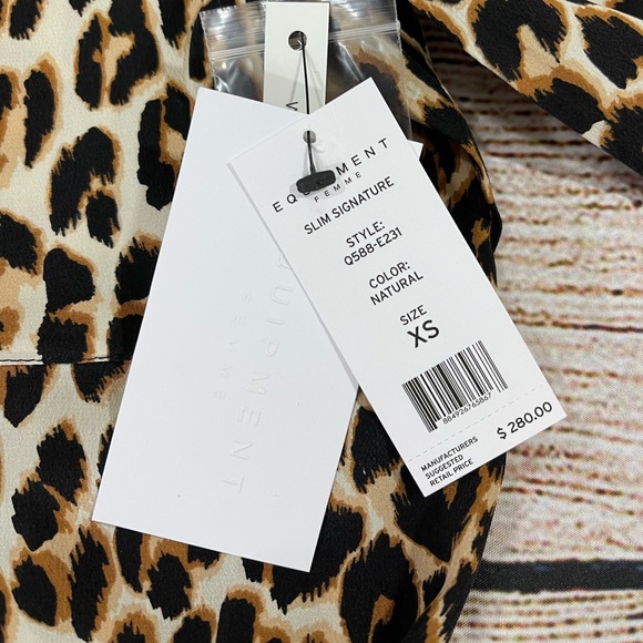 ⚡️SOLD⚡️Equipment Silk Shirt Top Femme Slim Signature Leopard Button Down Blouse - Picture 5 of 16